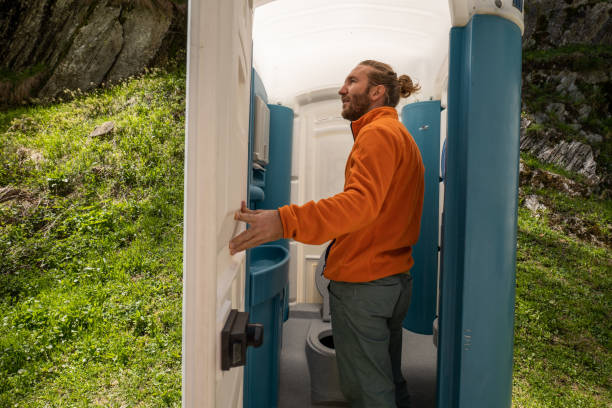 Best High-end porta potty rental  in Lochearn, MD